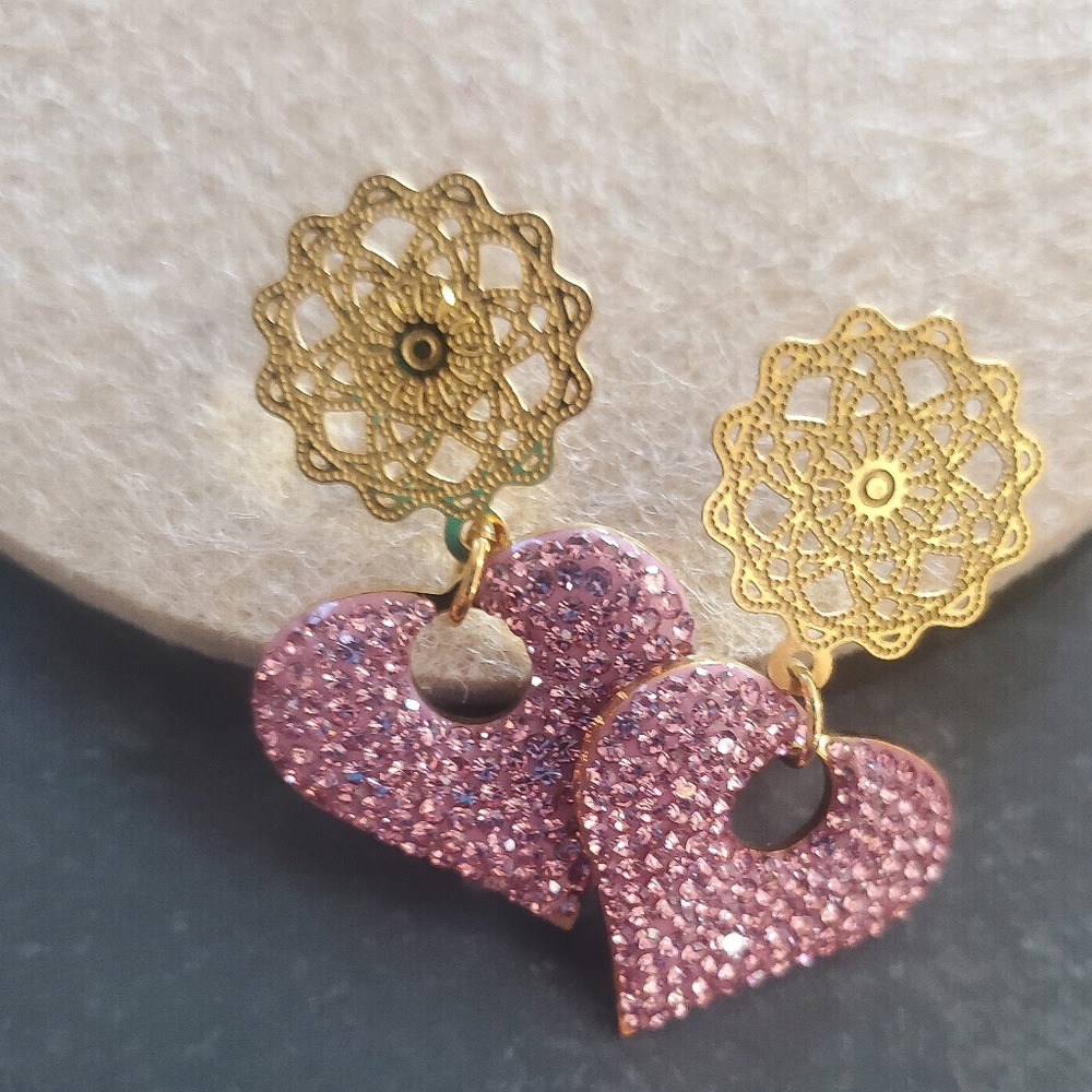 Pink Heart golden drop earrings